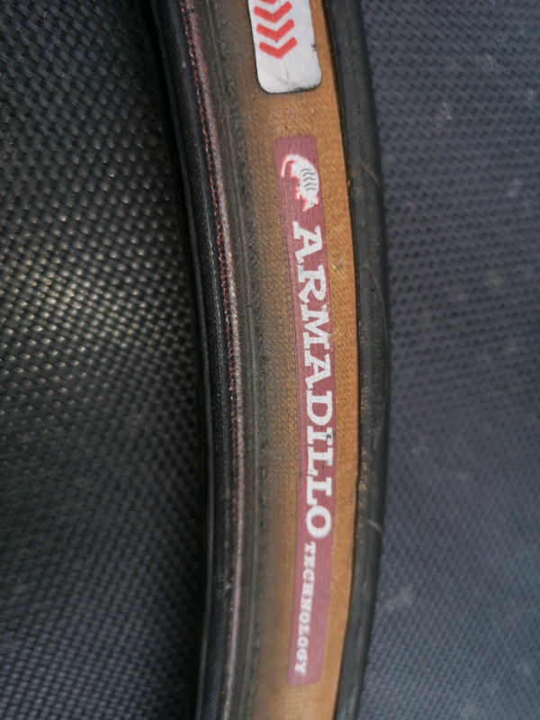 Pair Specialized Armadillo Tyres 
